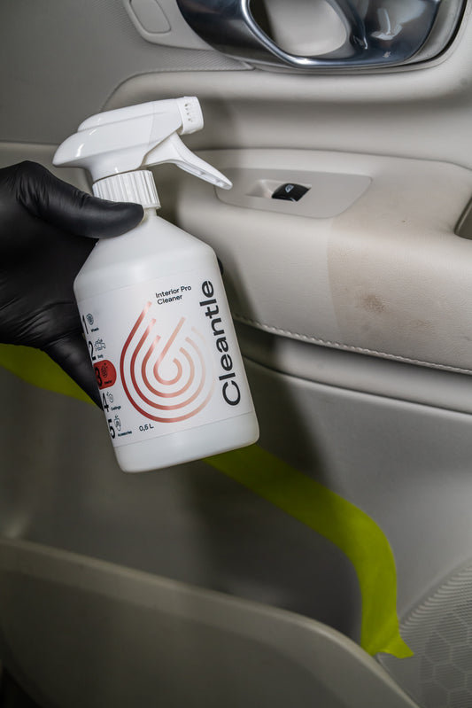 インテリアプロクリーナー(多目的インテリアクリーナー)500ml